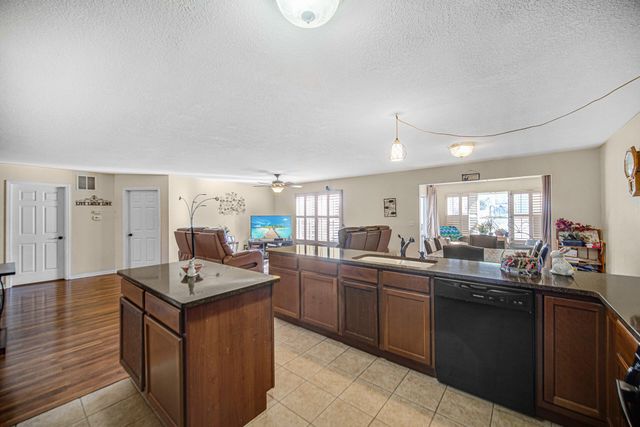 323 E 129th Place, Crown Point, IN 46307