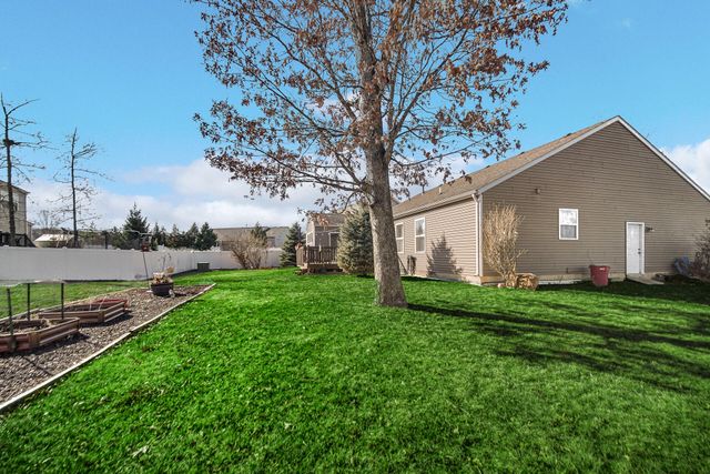 323 E 129th Place, Crown Point, IN 46307