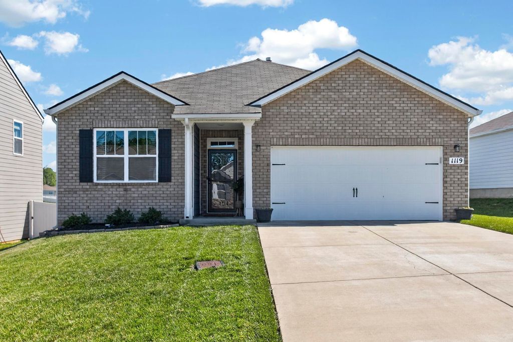 1119 Woodbridge Blvd, Lebanon, TN 37090