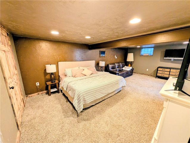 142 Avenue G, Forest Hills Boro, PA 15221