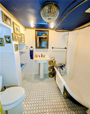 142 Avenue G, Forest Hills Boro, PA 15221