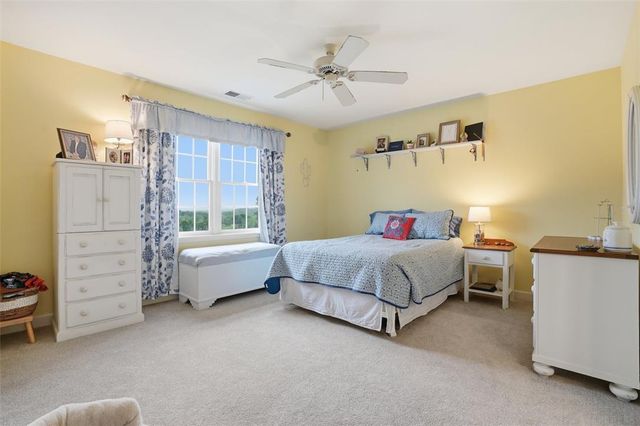 6800 Stella Circle, Coopersburg Boro, PA 18036
