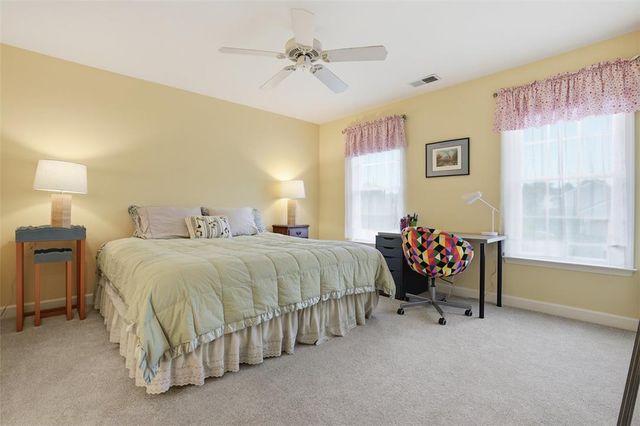 6800 Stella Circle, Coopersburg Boro, PA 18036