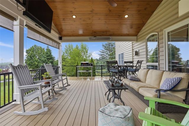6800 Stella Circle, Coopersburg Boro, PA 18036