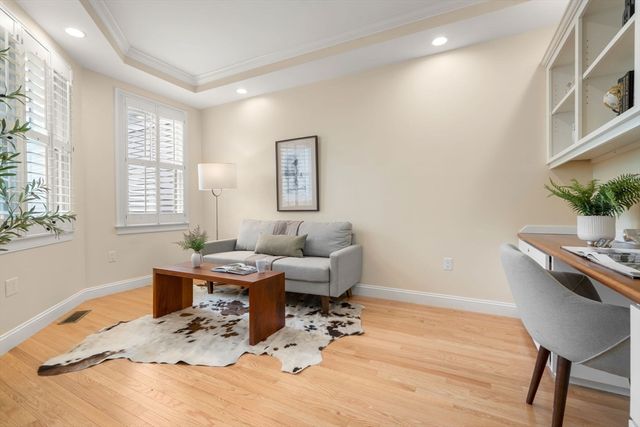3 Meadows Lane 3, Belmont, MA 02478