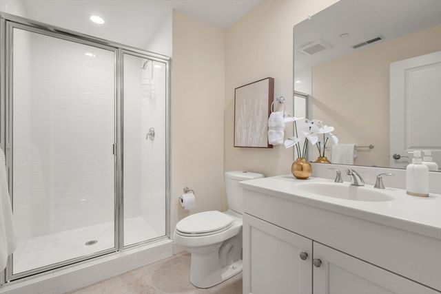 3 Meadows Lane 3, Belmont, MA 02478