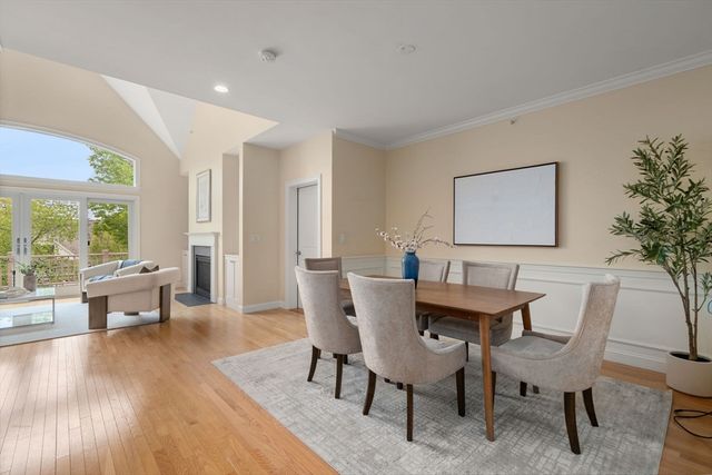3 Meadows Lane 3, Belmont, MA 02478
