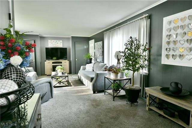 3053 E Market Street, Warren, OH 44483