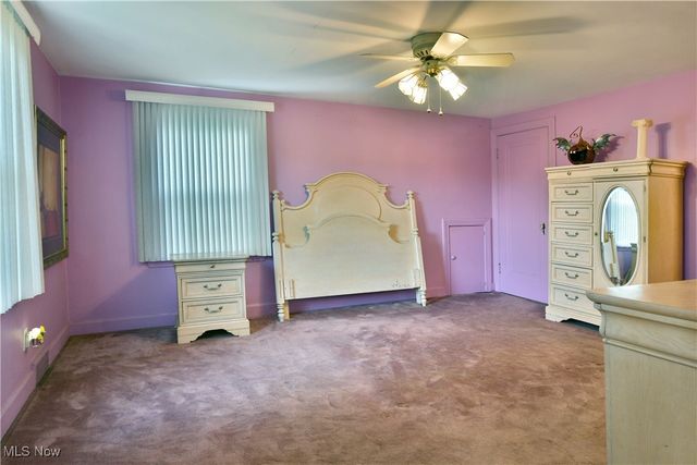 3053 E Market Street, Warren, OH 44483