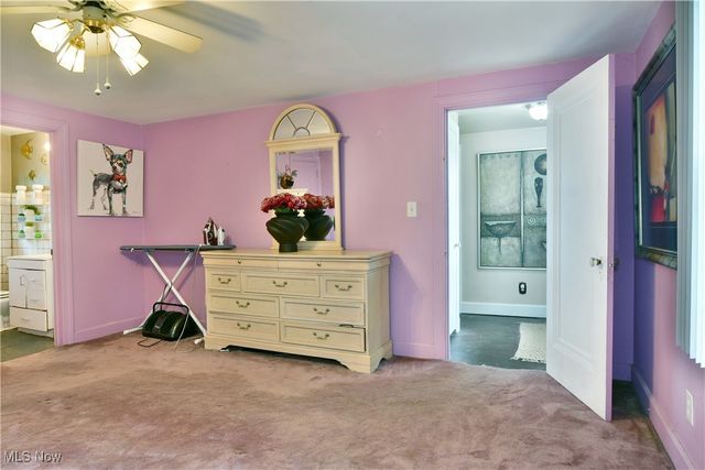 3053 E Market Street, Warren, OH 44483