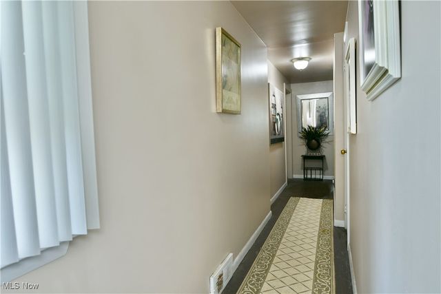 3053 E Market Street, Warren, OH 44483