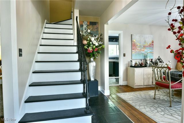 3053 E Market Street, Warren, OH 44483