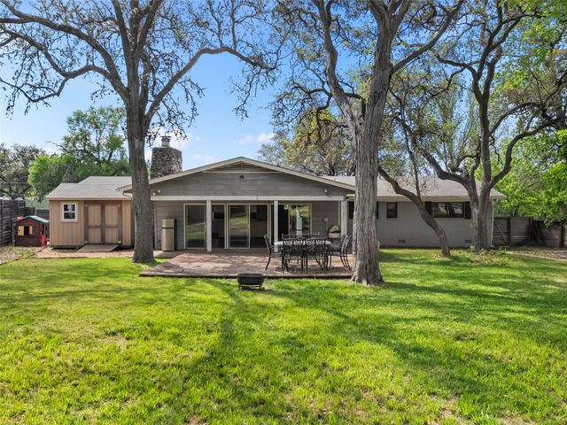 91 Ohio Ave, New Braunfels, TX 78130