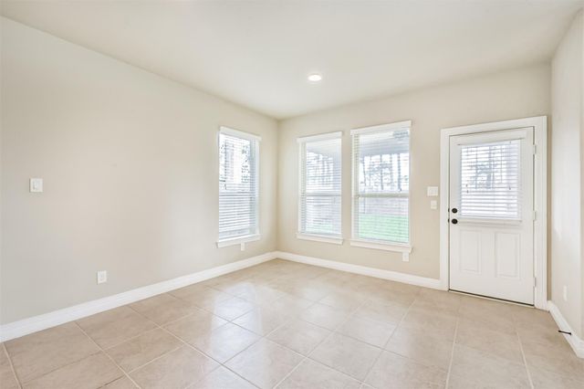 14823 Twin Waters Court, Houston, TX 77044