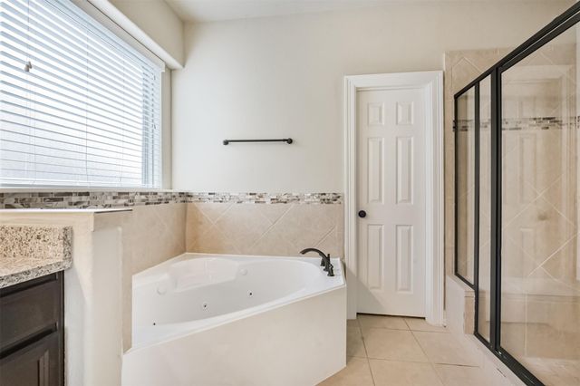 14823 Twin Waters Court, Houston, TX 77044