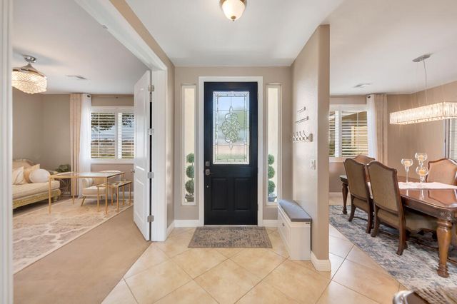 7142 W Ave A 4, Lancaster, CA 93536