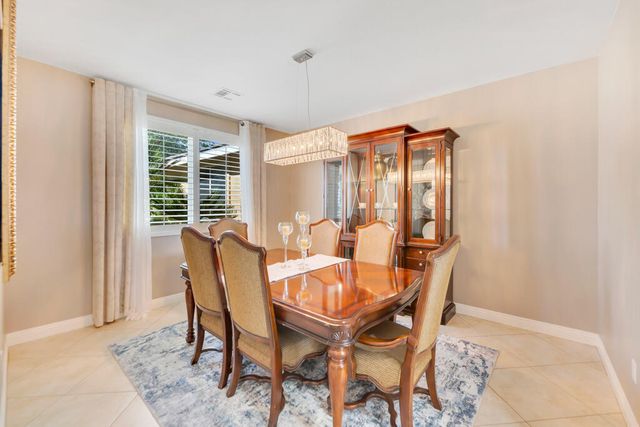 7142 W Ave A 4, Lancaster, CA 93536