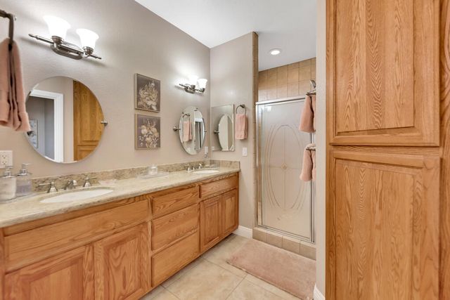 7142 W Ave A 4, Lancaster, CA 93536