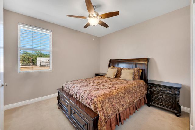 7142 W Ave A 4, Lancaster, CA 93536