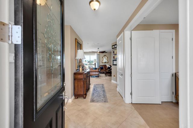 7142 W Ave A 4, Lancaster, CA 93536