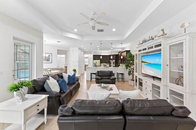 7777 Eden Ridge Way, West Palm Beach, FL 33412