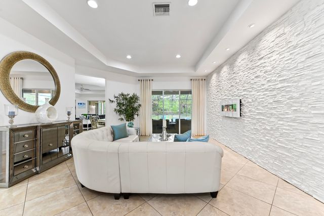 7777 Eden Ridge Way, West Palm Beach, FL 33412