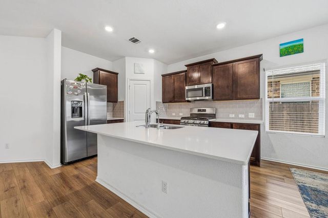 1733 Catahoula DR, Leander, TX 78641