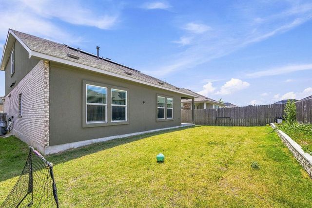 1733 Catahoula DR, Leander, TX 78641