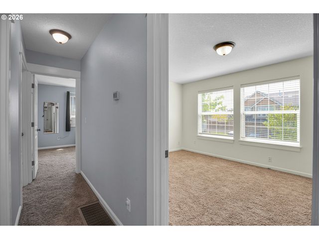 344 Se CONDOR Dr, Gresham, OR 97080