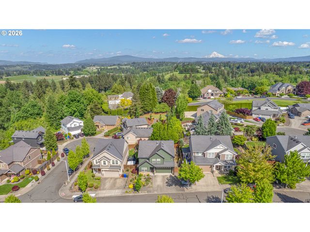 344 Se CONDOR Dr, Gresham, OR 97080