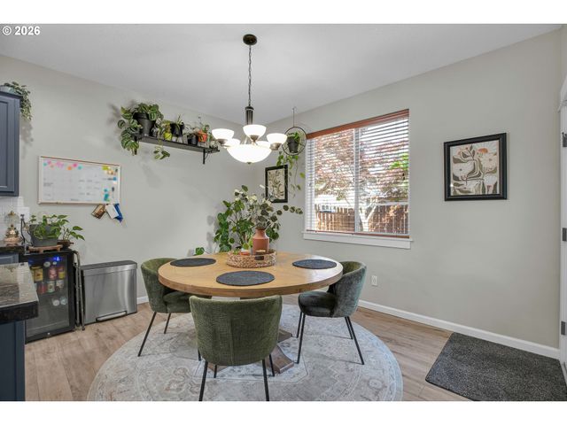 344 Se CONDOR Dr, Gresham, OR 97080