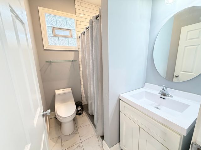 113 S Paulina Street 3, Chicago, IL 60612