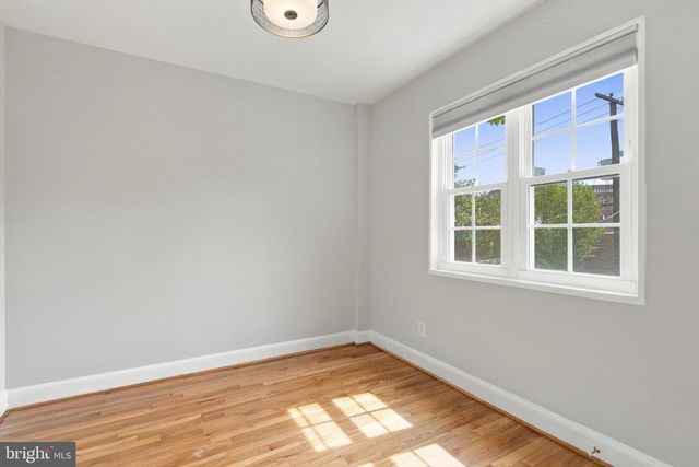 4839 YUMA ST NW, Washington, DC 20016