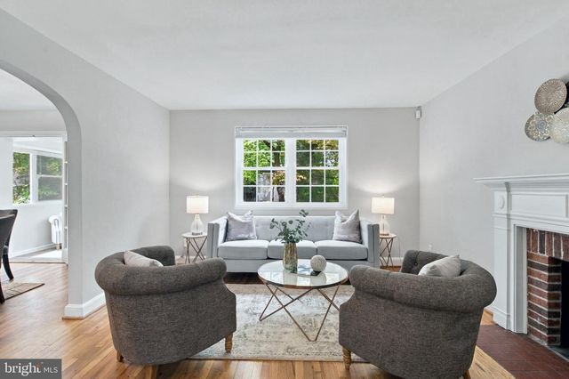 4839 YUMA ST NW, Washington, DC 20016