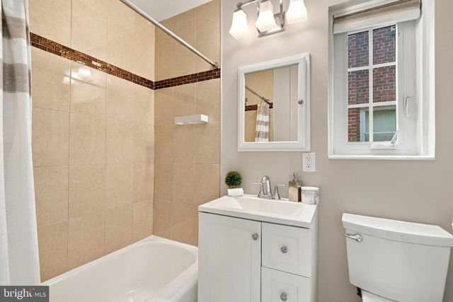 4839 YUMA ST NW, Washington, DC 20016