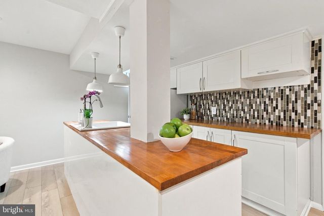 4839 YUMA ST NW, Washington, DC 20016