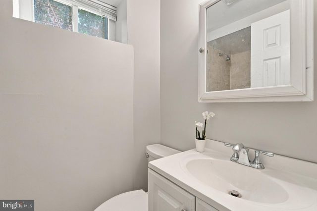 4839 YUMA ST NW, Washington, DC 20016