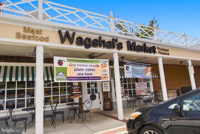 4839 YUMA ST NW, Washington, DC 20016