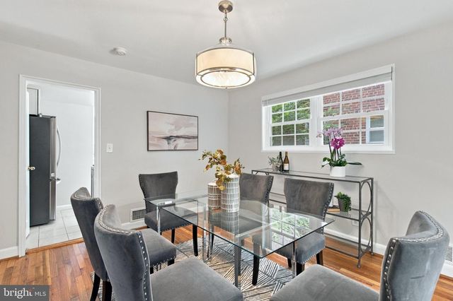 4839 YUMA ST NW, Washington, DC 20016