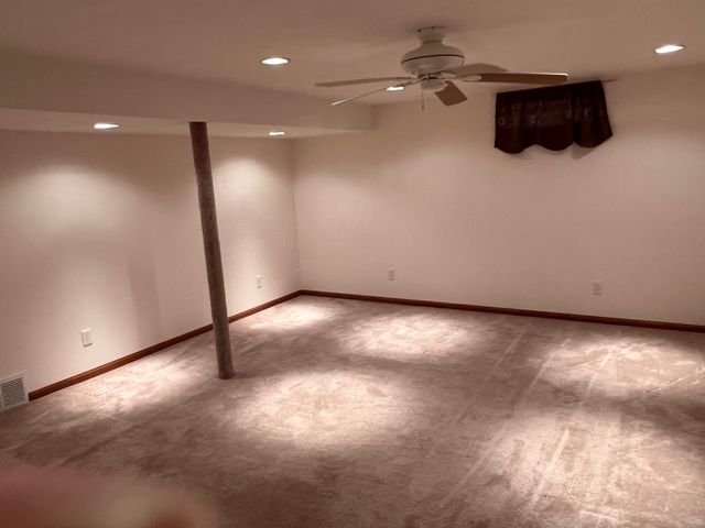 165 CRESTMONT Drive, Council Bluffs, IA 51503