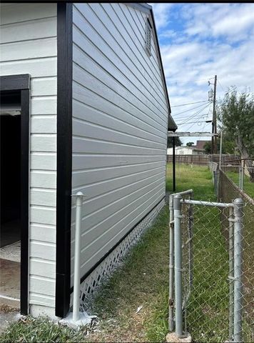 4705 Gabriel Dr, Corpus Christi, TX 78415