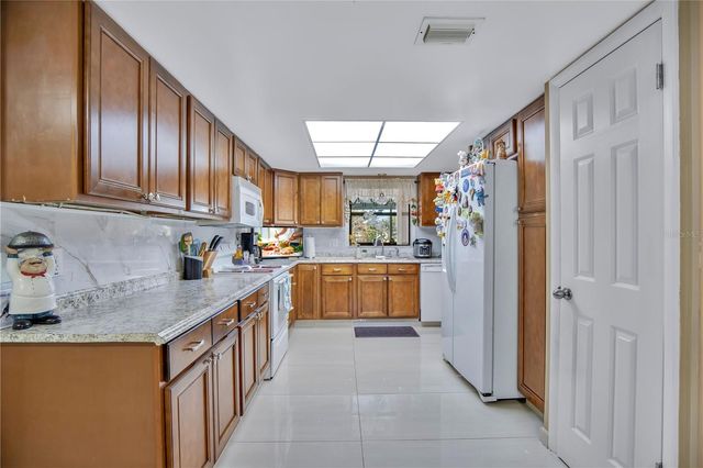 6601 CARDEN DRIVE, Orlando, FL 32818