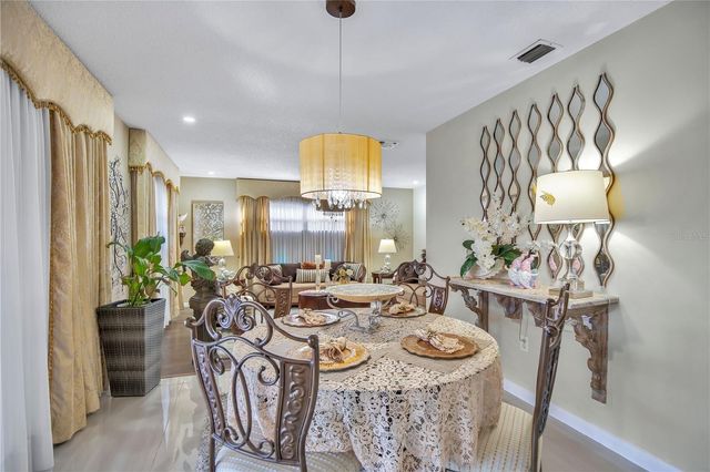 6601 CARDEN DRIVE, Orlando, FL 32818