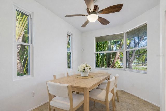 720 15TH AVENUE N, St Petersburg, FL 33704