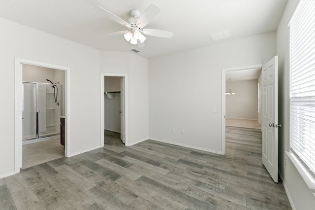 1520 Waggoner Drive, Aubrey, TX 76227