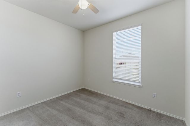 1520 Waggoner Drive, Aubrey, TX 76227