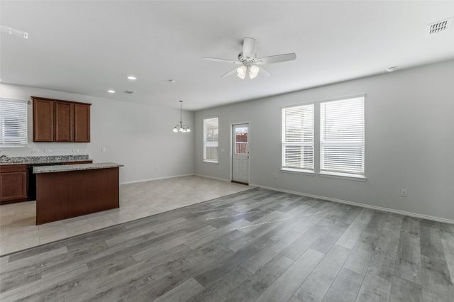 1520 Waggoner Drive, Aubrey, TX 76227