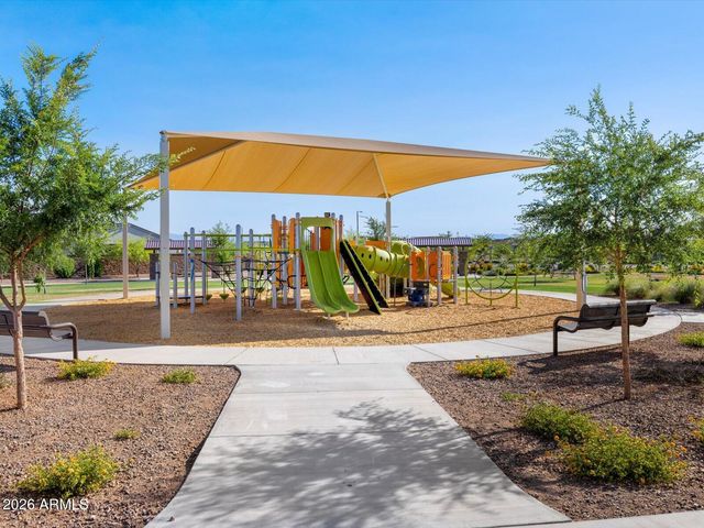 2336 E Fortana Drive, San Tan Valley, AZ 85143