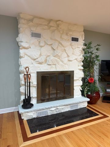 12118 W SOMERSET Road, Orland Park, IL 60467