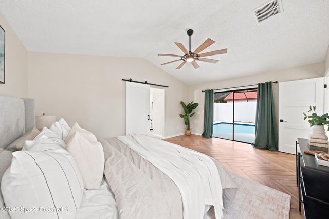 429 Maple Bluff Circle, Melbourne, FL 32940